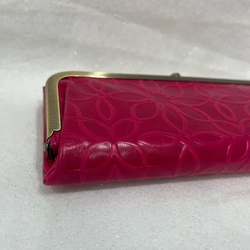 NWT Women’s Hobo International Rachel Embossed Leather Wallet Tranquil Fuchsia - Picture 5 of 7